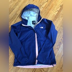 The North Face Women’s Navy/Light Pink Rain Coat Sz Medium